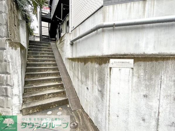 アノンテラス新百合ヶ丘の物件内観写真